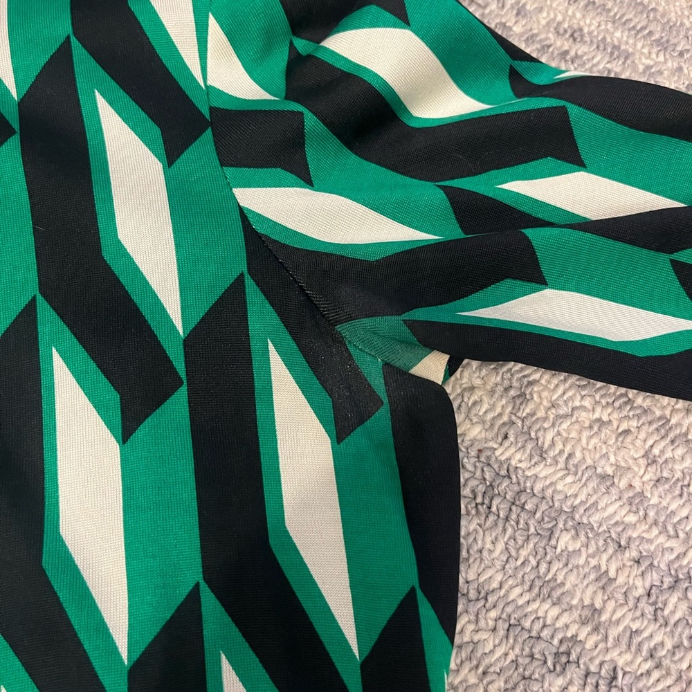 DIANE VON FURSTENBERG Silk Knee-Length Dress - Picture 9 of 15